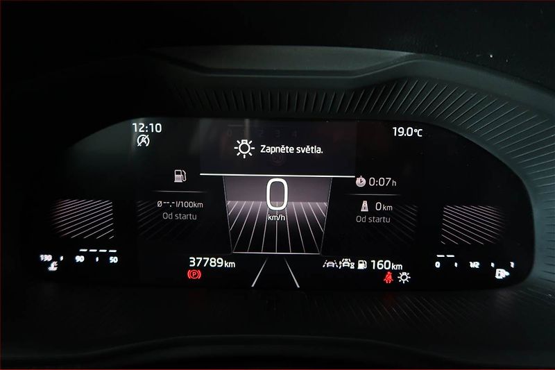 Škoda Scala (2024) Selection 1.0 TSI, Serv.kniha - fotka 11 z 18