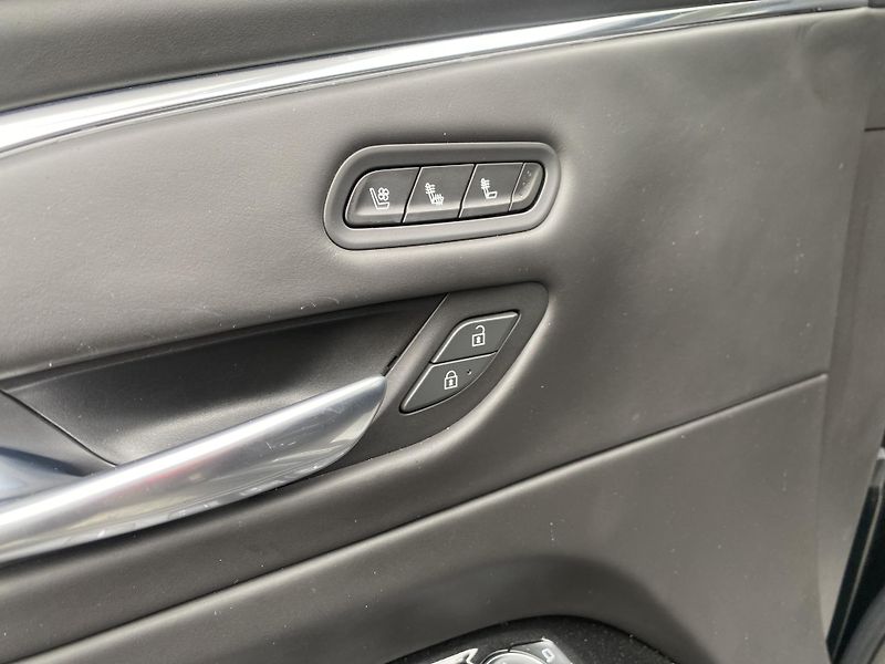 Cadillac Escalade 6.2i V8 430PS FULL 46TKM LPG!! - fotka 144 z 168
