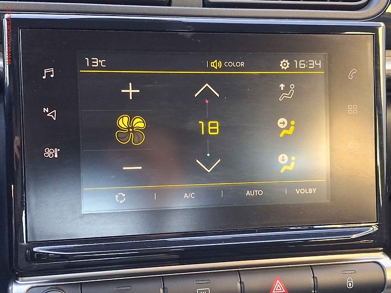 Citroën C3 (2018) 1.2 PT Graphic, AC, tempo - fotka 17 z 19