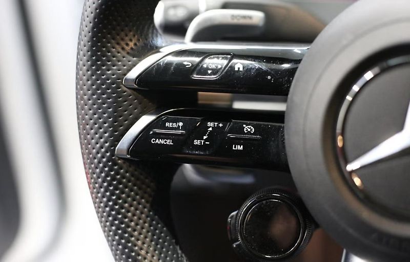 Mercedes-Benz AMG GT 43 4M Matrix 360k Hud  - fotka 17 z 31