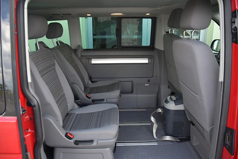 Volkswagen California BEACH EDITION CAMPER 4M - fotka 24 z 54