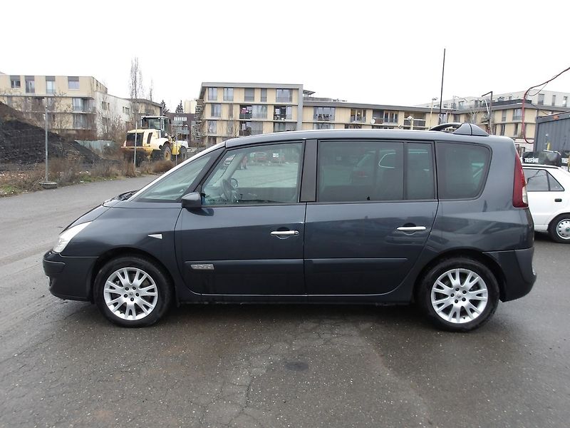 Renault Espace 2,0DCi 110kW 2 x ALU KOLA - fotka 2 z 36