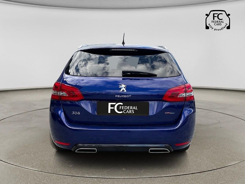 Peugeot 308 (2019) SW GT LINE 1.2 130k EAT8 - fotka 4 z 38