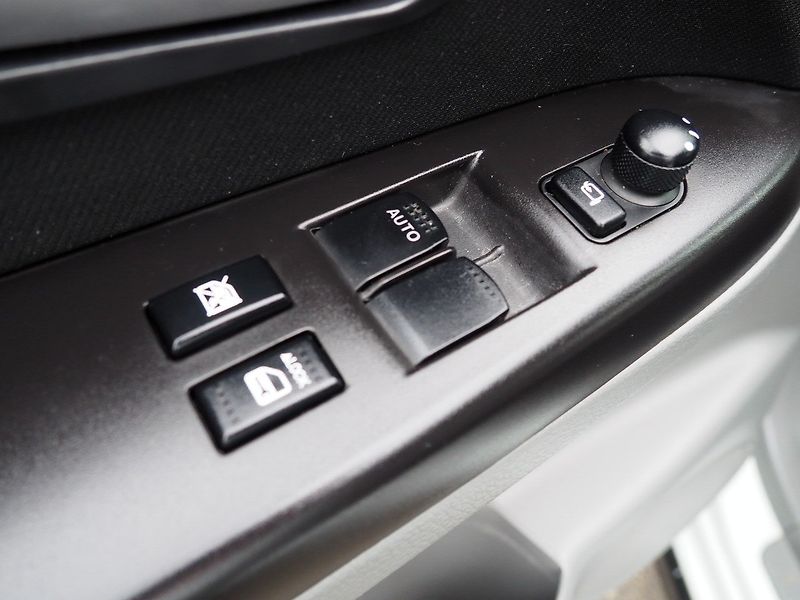 Suzuki SX4 (2013) 1.6 VVT 4x4, AC, 1.Maj CZ - fotka 17 z 32