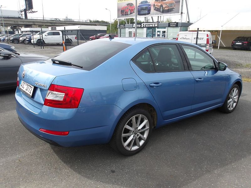 Škoda Octavia 1,6TDi 81kW DSG ! ČR !  KRASAV - fotka 9 z 33
