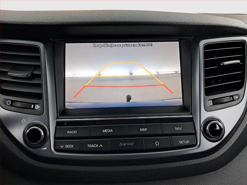 Hyundai Tucson (2018) 1.7 CRDi, Serv.kniha, Navi - fotka 18 z 18