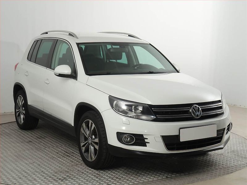 Volkswagen Tiguan (2014) 2.0 TDI, Navi, Park. senzory - fotografie inzerátu