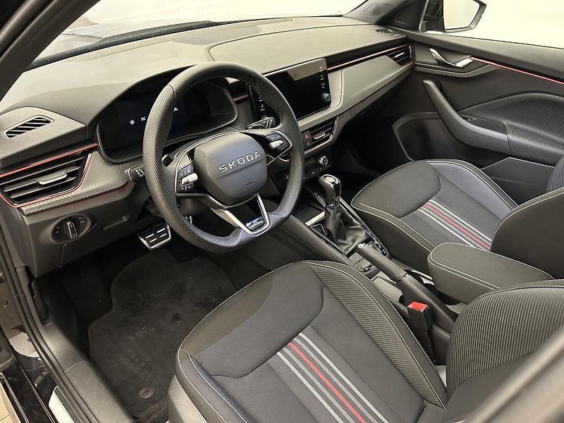 Škoda Kamiq 1.0 TSI Monte Carlo - fotka 6 z 24