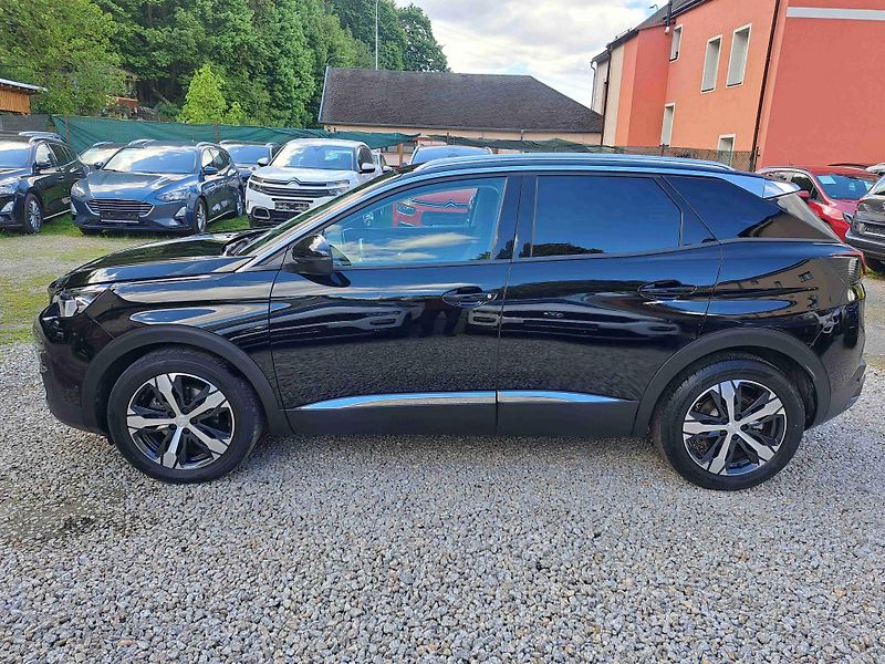 Peugeot 3008 (2019) 1,2PT EAT8 LED ALU kamera NAVI - fotka 6 z 17