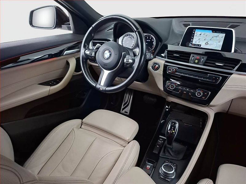 BMW X2 (2019) M Paket sDrive20i, Automat - fotka 7 z 27