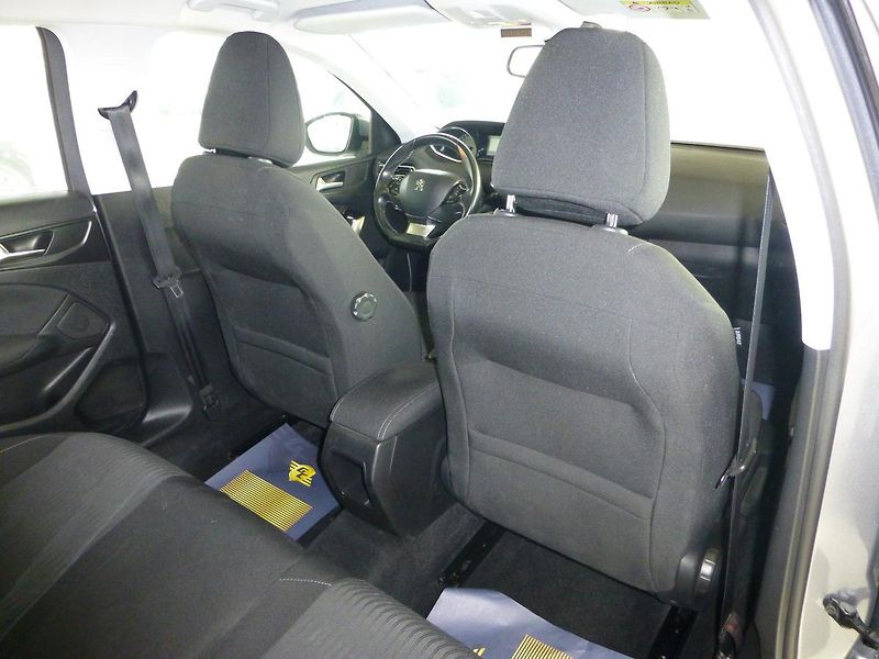 Peugeot 308 (2016) 1,6HDI*NAVIGACE.*PARKS**NEW - fotka 23 z 26