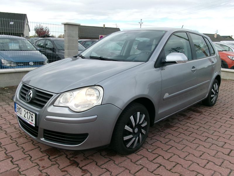 Volkswagen Polo (2007) 1,4TDI KLIMA - fotka 2 z 23