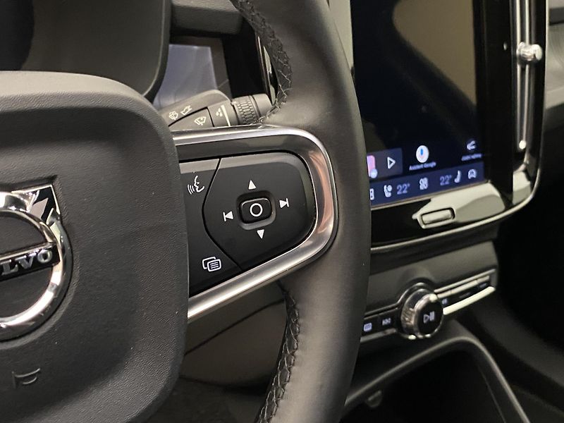 Volvo C40 PURE ELECTRIC RECHARGE PLUS - fotka 21 z 57