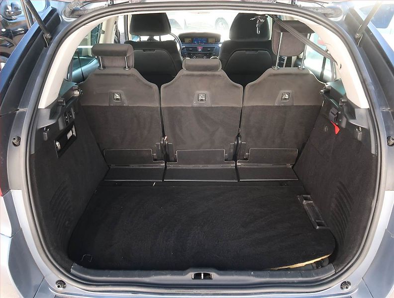Citroën C4 Picasso (2010) Exclusive 2.0 HDi, Automat - fotka 14 z 22