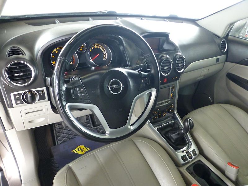 Opel Antara (2013) 2,2CDTI-135KW*XENON*VYHŘ.S*4X4 - fotka 12 z 27