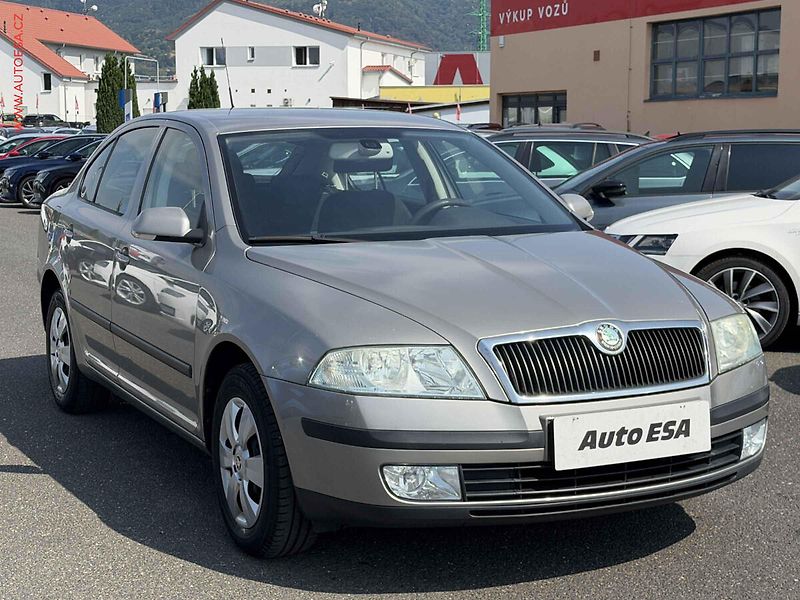 Škoda Octavia (2007) 1.6i, AC, el. výbava - fotografie inzerátu