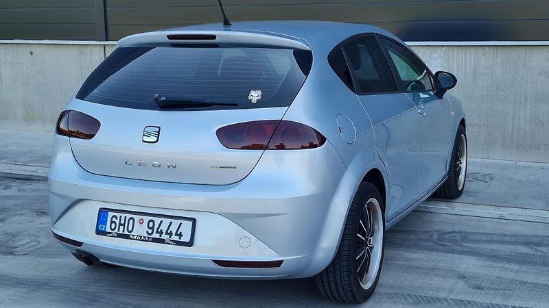 Seat Leon (2011) 1,6TDI 77KW   - fotka 10 z 24