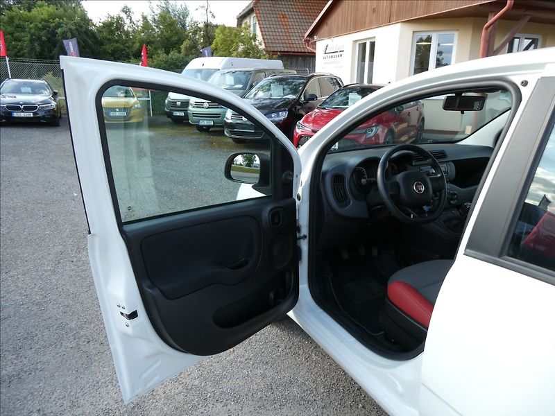Fiat Panda 1,2 51 kW, po servise - fotka 17 z 37