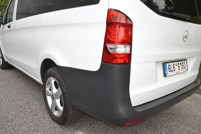 Mercedes-Benz Vito 4x4  7G automat 8-míst - fotka 25 z 29