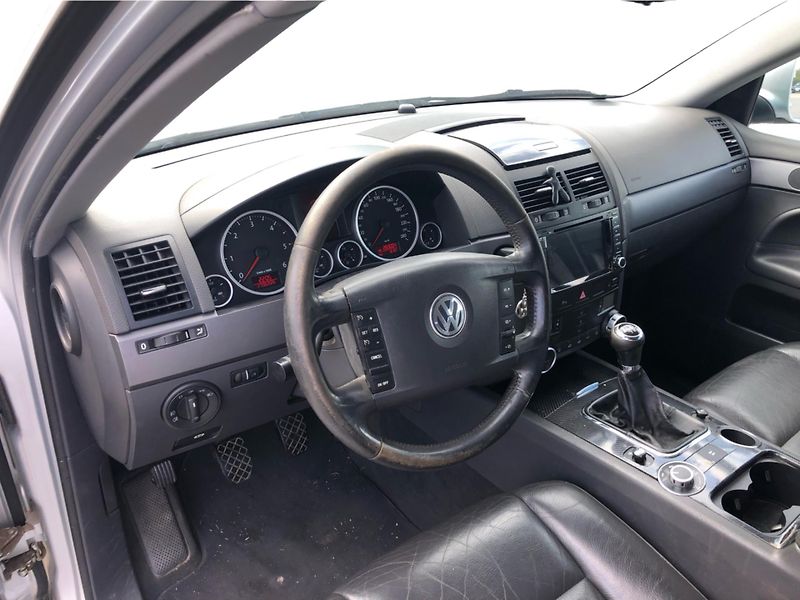 Volkswagen Touareg A 3,0 TDI - fotka 5 z 26