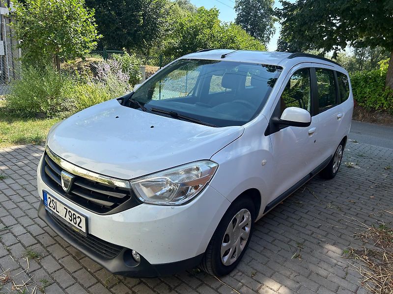 Dacia Lodgy (2014) 1.6 benzin, tazne, 60kW - fotka 1 z 9