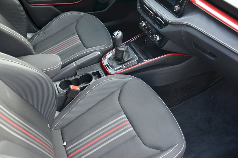 Škoda Fabia (2025) 1.0 TSI 85 KW Monte Carlo - fotka 11 z 28