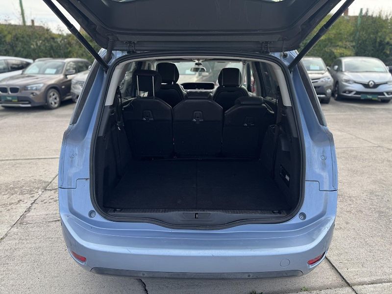 Citroën C4 Picasso - fotka 15 z 15