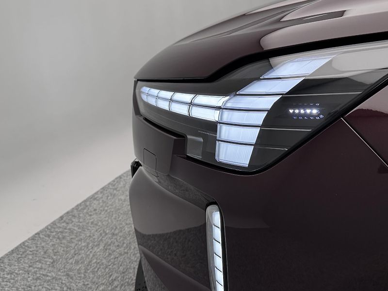 Volvo EX90 (2026) PURE ELECTRIC TWIN ULTRA 7míst - fotka 25 z 27