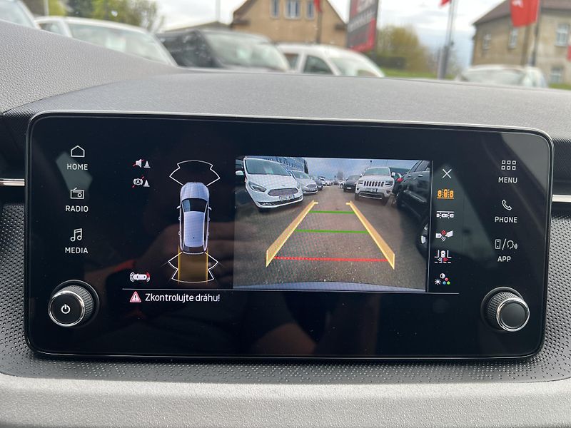 Škoda Scala Selection 1.0TSi DSG KAMERA ČR - fotka 25 z 45