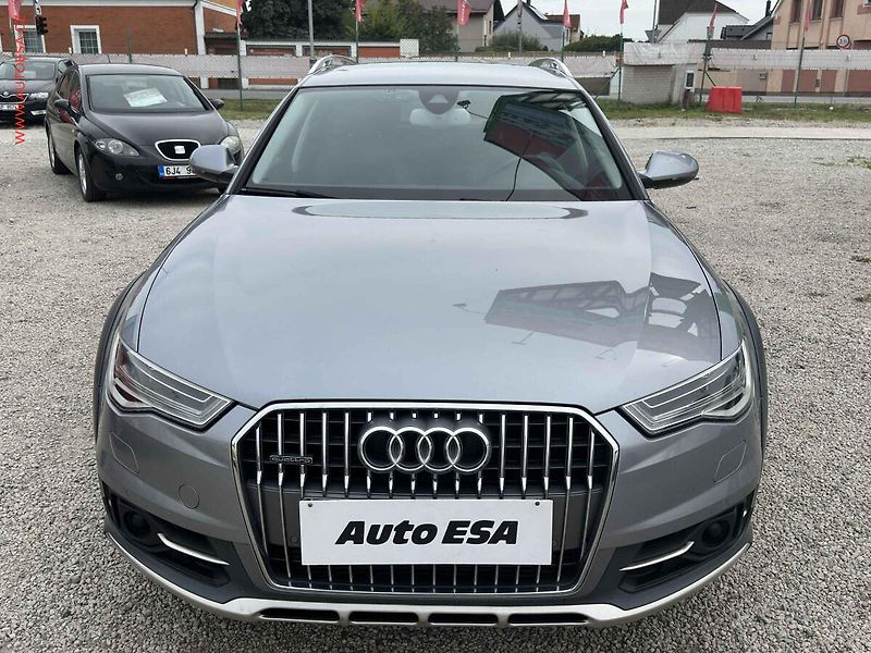 Audi A6 Allroad (2016) 3.0TDi Quattro, ČR, AT, navi - fotka 2 z 27
