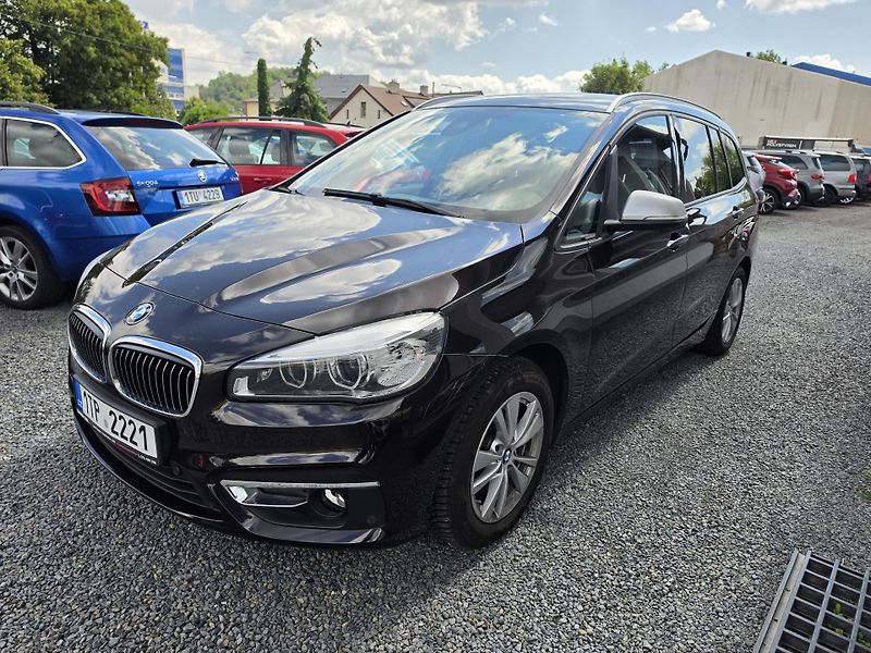 BMW Řada 2 218 Grand Tourer Automat  - fotka 2 z 19