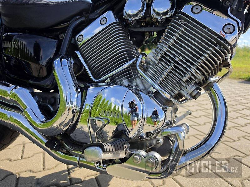 Yamaha XV 500 Virago (1995) - fotka 13 z 17