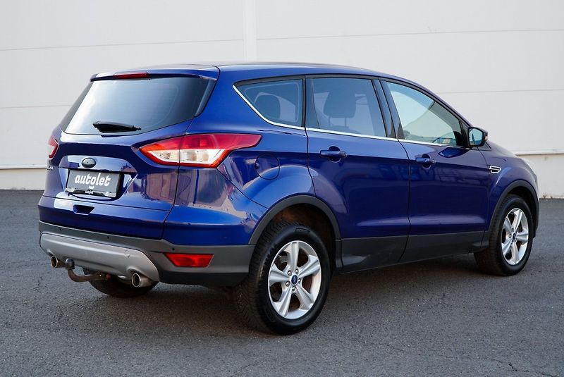 Ford Kuga 2.0 TDCi TITANIUM 4x4 - fotka 7 z 24