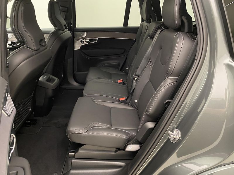 Volvo XC90 (2026) B5 AWD AUT BRIGHT PLUS 7míst - fotka 6 z 73