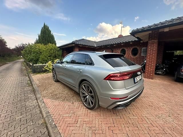 Audi Q8 (2023) Audi Q8 50 TDi quattro 3,0 TD - fotka 3 z 22