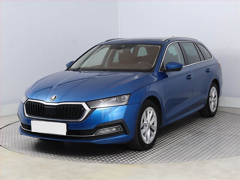 Škoda Octavia (2020) 2.0 TDI, Automat, Serv.kniha - fotka 2 z 21