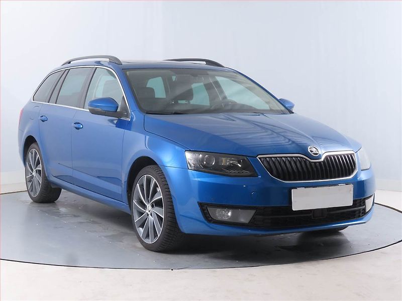 Škoda Octavia (2015) Laurin&Klement 2.0 TDI, 4X4 - fotografie inzerátu