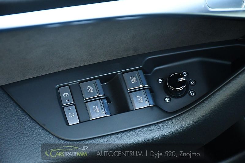 Audi A7 50TDI QUATTRO N.TOP K360° PANO - fotka 23 z 58