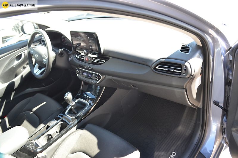Hyundai i30 WG FL 1,5 T-GDI MT Style - fotka 14 z 47