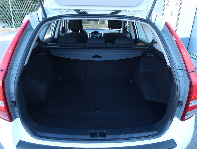 Kia Ceed (2010) 1.4 CVVT, po STK, udržované - fotka 13 z 16