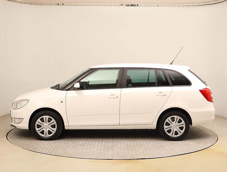 Škoda Fabia (2014) Ambition 1.6 TDI - fotka 3 z 17