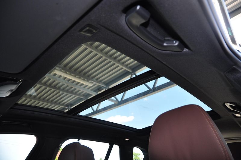 BMW X5 xDrive 40d 250kW - fotka 35 z 36