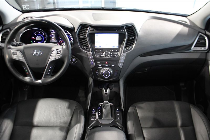 Hyundai Grand Santa Fe CRDi 4WD Premium 7Míst/Pano/Ta - fotka 15 z 34
