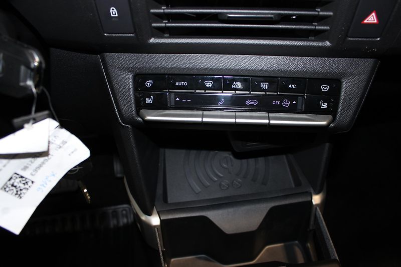 Opel Frontera (2025) GS Hybrid 1.2 TURBO 81kW - fotka 14 z 19