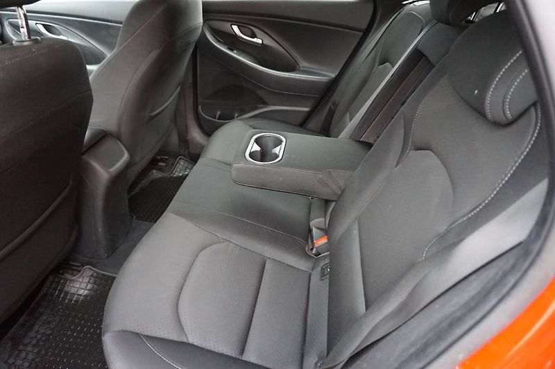 Hyundai i30 (2019) 1,4     103KW      1,Majitel - fotka 12 z 32