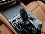 BMW Řada 5 520d Xdrive M-Sport ČR,1.Maj. - náhled 34