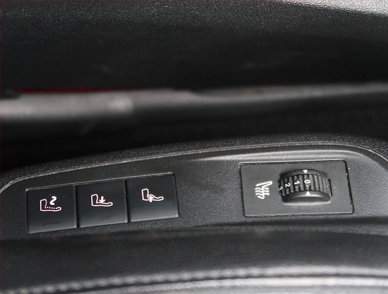 Citroën DS5 (2016) 2.0 BlueHDI, Automat - fotka 20 z 23