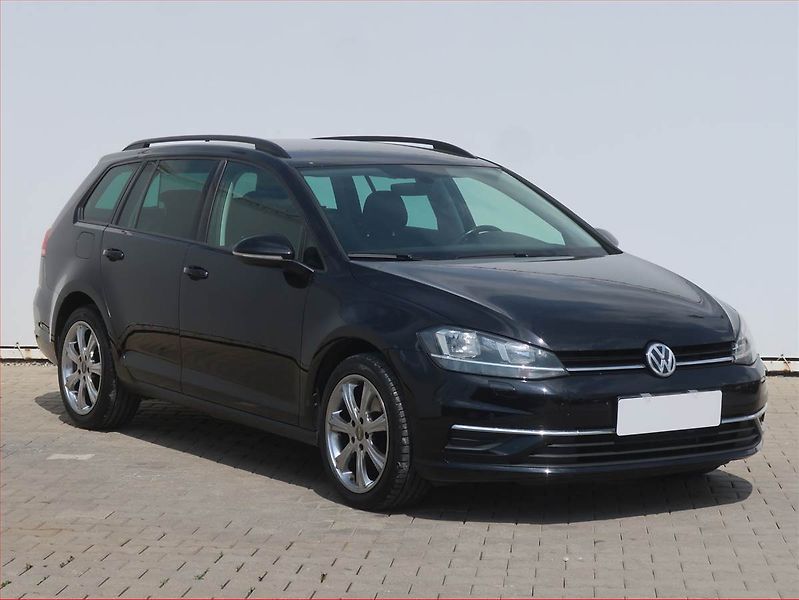 Volkswagen Golf (2019) 2.0 TDI, Automat, Serv.kniha - fotografie inzerátu