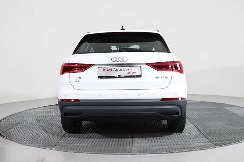 Audi Q3 TFSI 1,5 Stronic - fotka 6 z 26