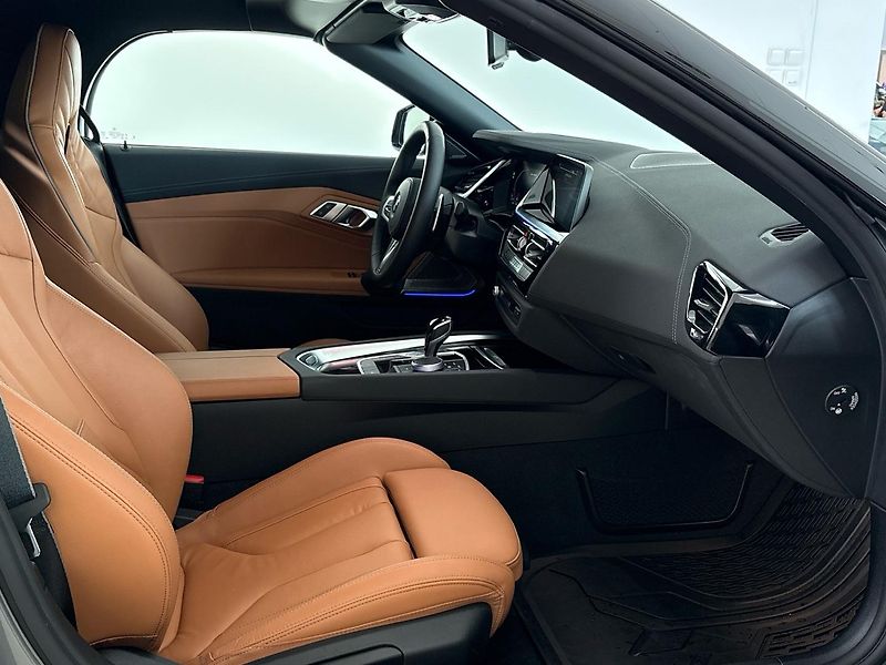 BMW Z4 (2026) M40i + Pakety - fotka 13 z 29
